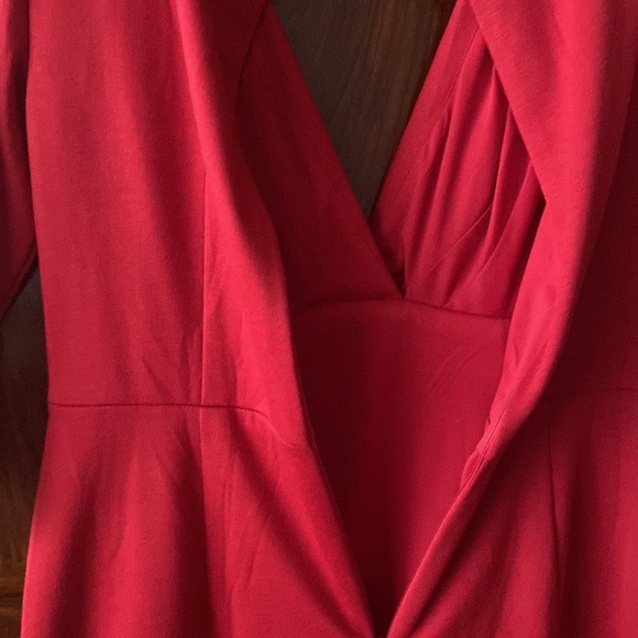 Donna Ricco Designer Red V-Neck Dress - size 6 - STUNNING! - Picture 4 of 6